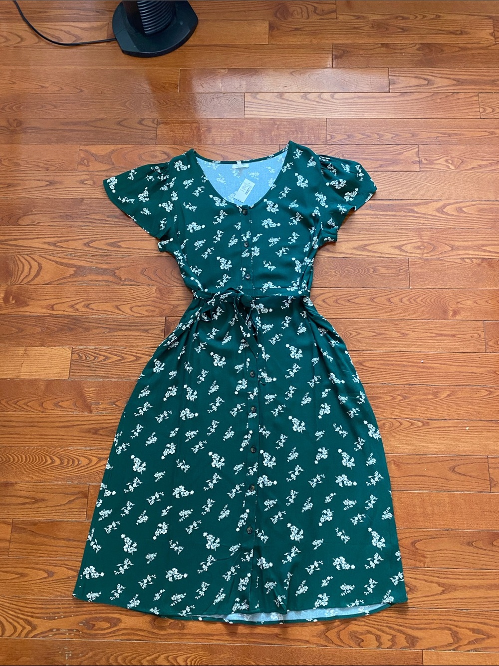 Maurices Green Floral Midi Dress with Buttons size large